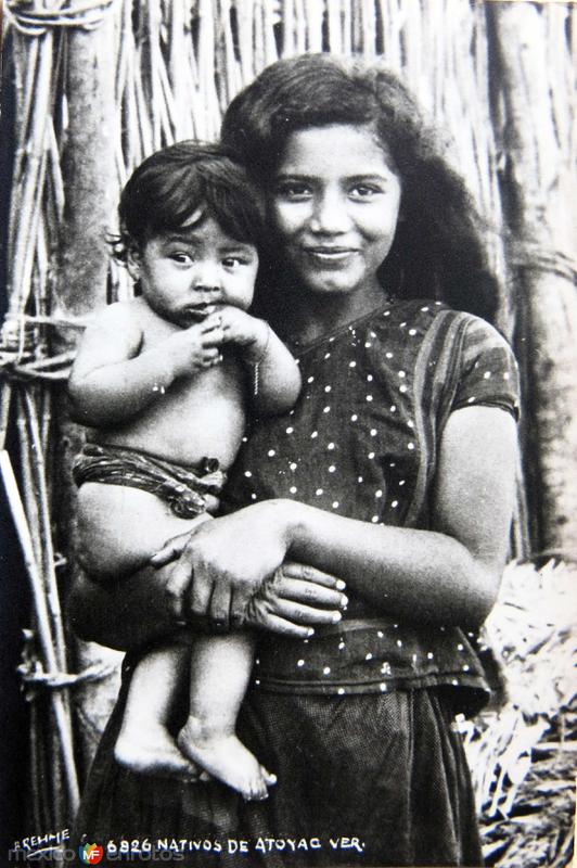 Fotos de Atoyac, Veracruz: TIPOS MEXICANOS por el fotografo HUGO BREHME