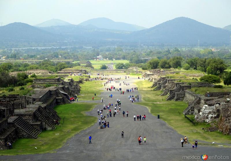 Fotos de Teotihuacán, México: La Calle de los Muertos