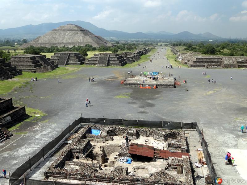 Fotos de Teotihuacán, México: Plaza de la Luna