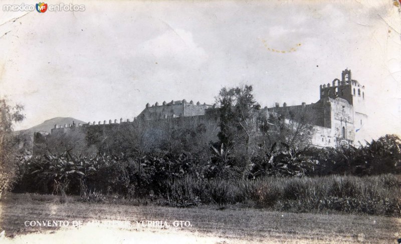 Fotos de Yuriria, Guanajuato: EL CONVENTO