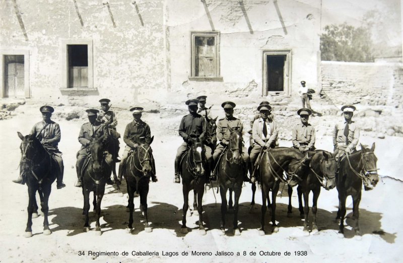 Fotos de Lagos De Moreno, Jalisco: 34 Regimiento de Caballeria Lagos de Moreno Jalisco a 8 de Octubre de 1938