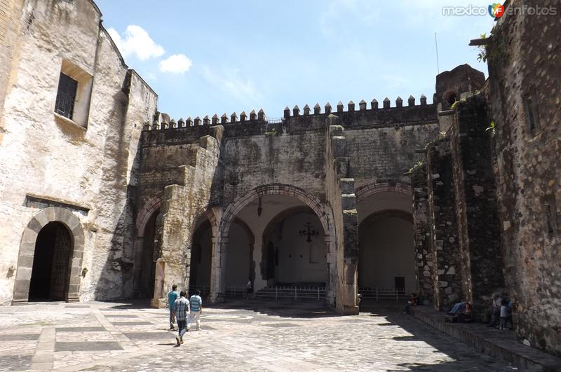 Fotos de Cuernavaca, Morelos: Capilla abierta del ex-convento del siglo XVI. Septiembre/2015