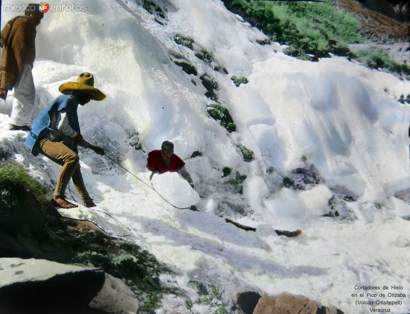 Fotos de Pico De Orizaba, Veracruz: Cortadores de Hielo en el Pico de Orizaba (Volcan Citlaltepetl) Veracruz