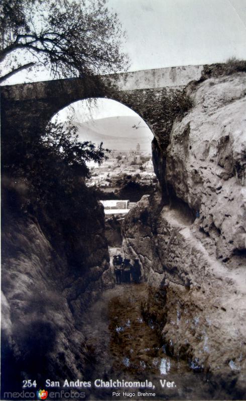 Fotos de Ciudad Serdán, Puebla: Escena Tipica el Puente Por el fotografo Hugo Brehme