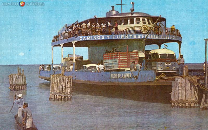 Fotos de Ciudad Del Carmen, Campeche: Ferry en la Laguna de Términos