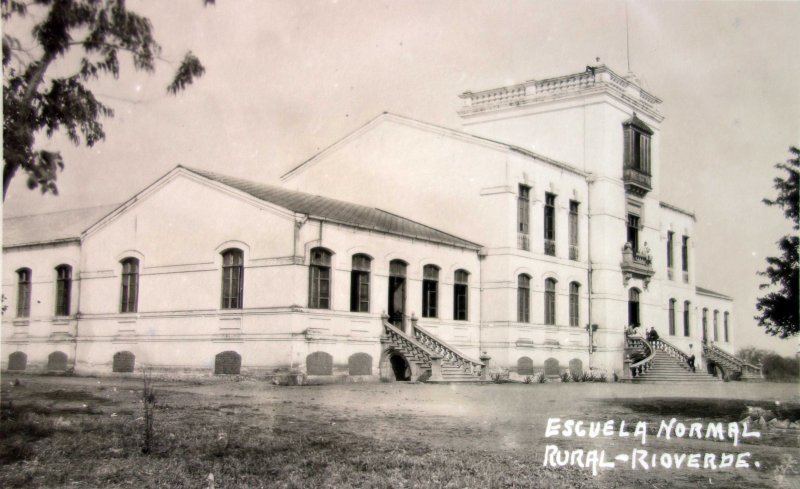 Fotos de Rioverde, San Luis Potosí: Escuela Normal.