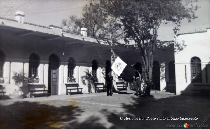 Fotos de Silao, Guanajuato: Oratorio de Don Bosco Santo en Silao Guanajuato fechada el 14 de Diciembre de 1942.