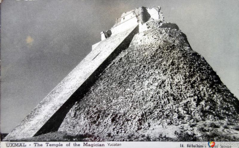 Fotos de Uxmal, Yucatán: El templo de los Magos circulada en 1959.