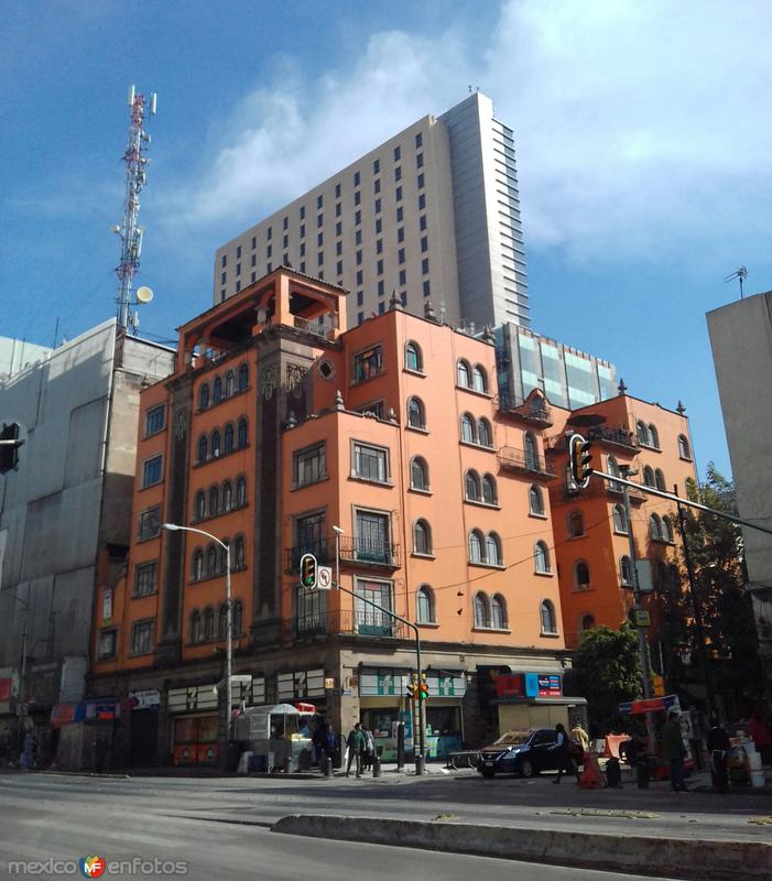 Fotos de Ciudad De México, Distrito Federal: Hotel Hilton desde la Av. Balderas. Enero/2018