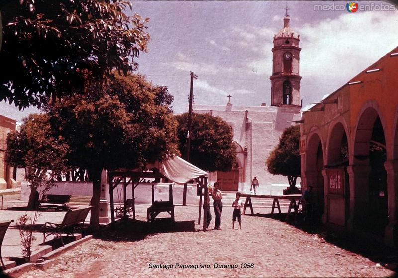 Fotos de Santiago Papasquiaro, Durango: Escena Callejera de Santiago Papasquiaro, Durango 1956