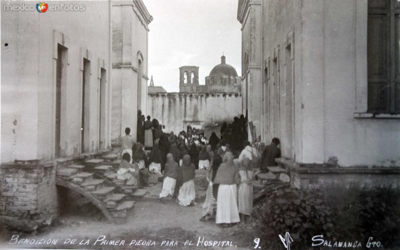 Fotos de Salamanca, Guanajuato: Bendicion de la primera piedra para el Hospital.