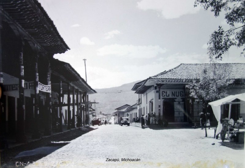 Fotos de Zacapú, Michoacán: Escena Callejera.