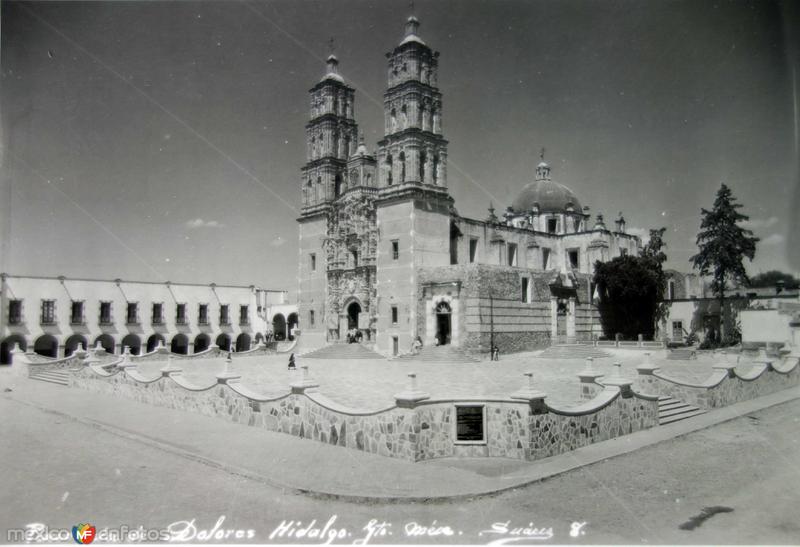 Fotos de Dolores Hidalgo, Guanajuato: La Parroquia.