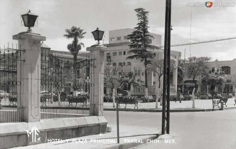 Fotos de Hidalgo Del Parral, Chihuahua: Hotel y Plaza