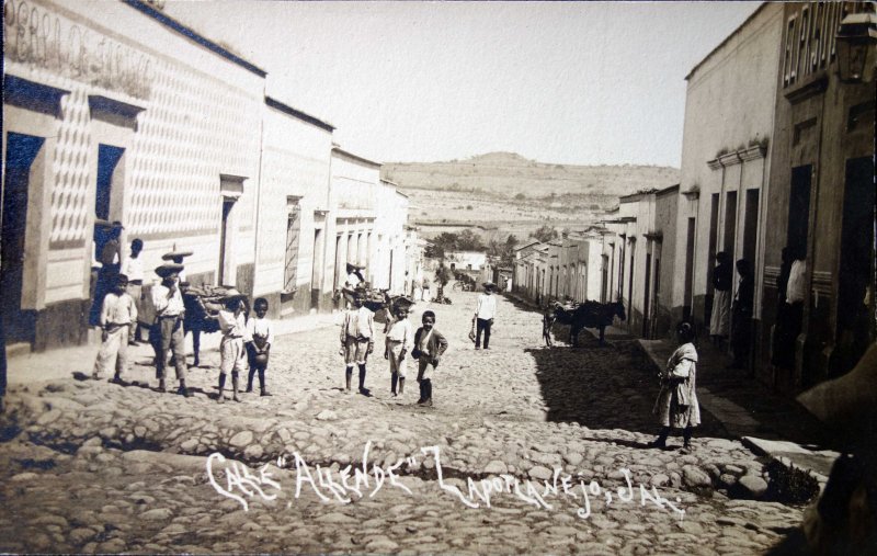 Fotos de Zapotlanejo, Jalisco: Calle Allende.