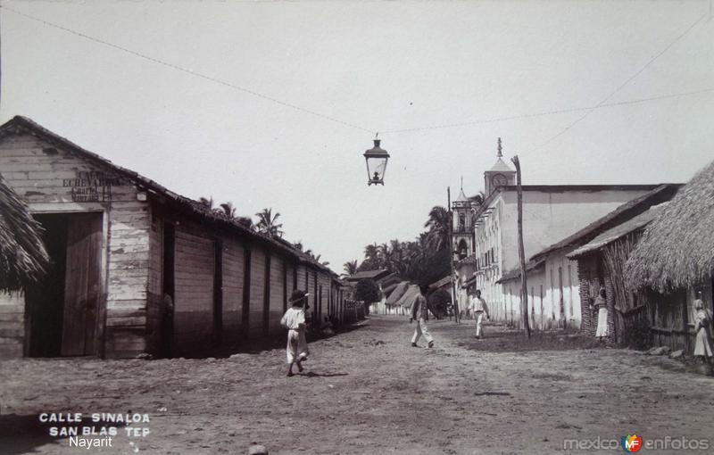 Fotos de San Blas, Nayarit: Calle Sinaloa.