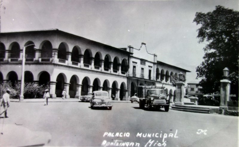 Fotos de Apatzingán, Michoacán: Palacio Municipal.