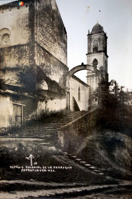 Fotos de Papantla, Veracruz: Detalle colonial de la parroquia.