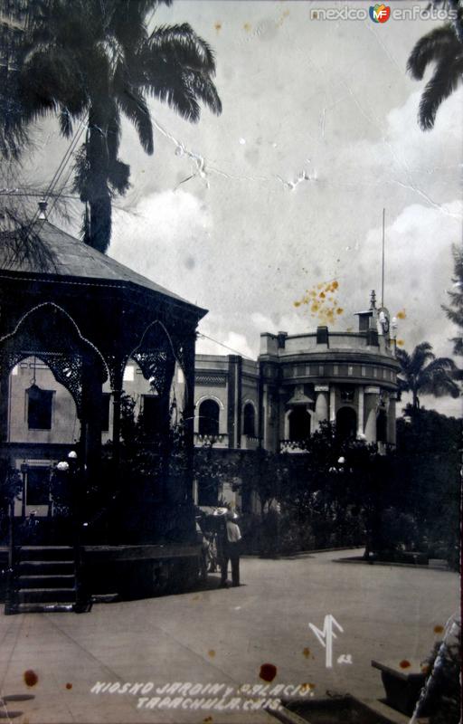 Fotos de Tapachula, Chiapas: Kiosco Jardin y Palacio.