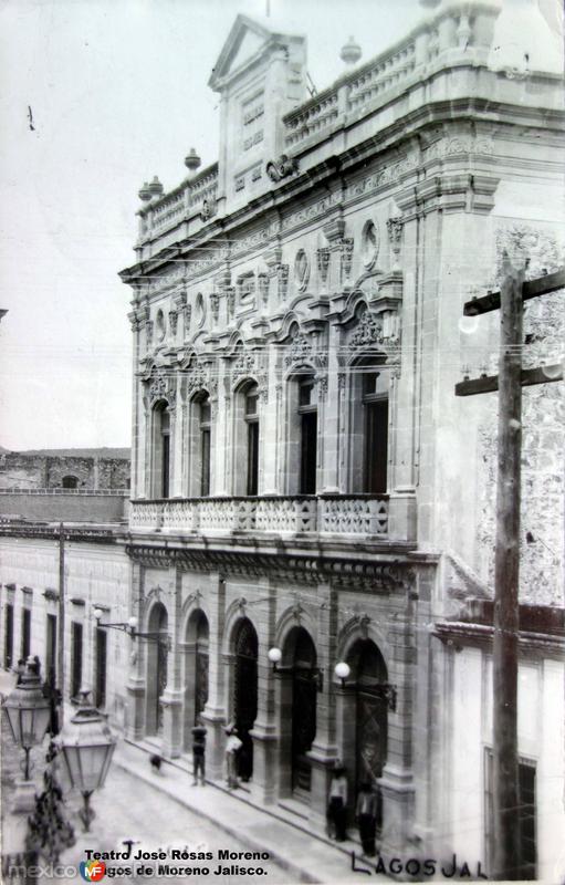 Fotos de Lagos De Moreno, Jalisco: Teatro Jose Rosas Moreno Lagos de Moreno Jalisco. ( Circulada el 27 de Julio de 1957 ).