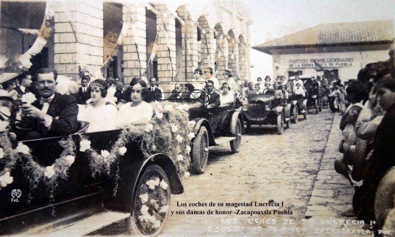 Fotos de Zacapoaxtla, Puebla: Los coches de su magestad Lucrecia I y sus damas de honor Zacapoaxtla Puebla.