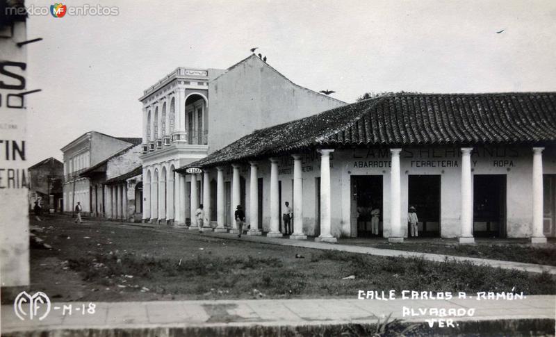 Fotos de Alvarado, Veracruz: Calle Carlos A Ramon.