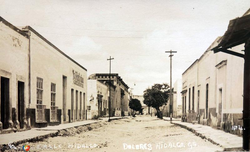 Fotos de Dolores Hidalgo, Guanajuato: Calle Hidalgo.