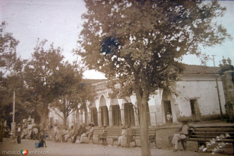 Fotos de Zamora, Michoacán: La Plaza y Portales.