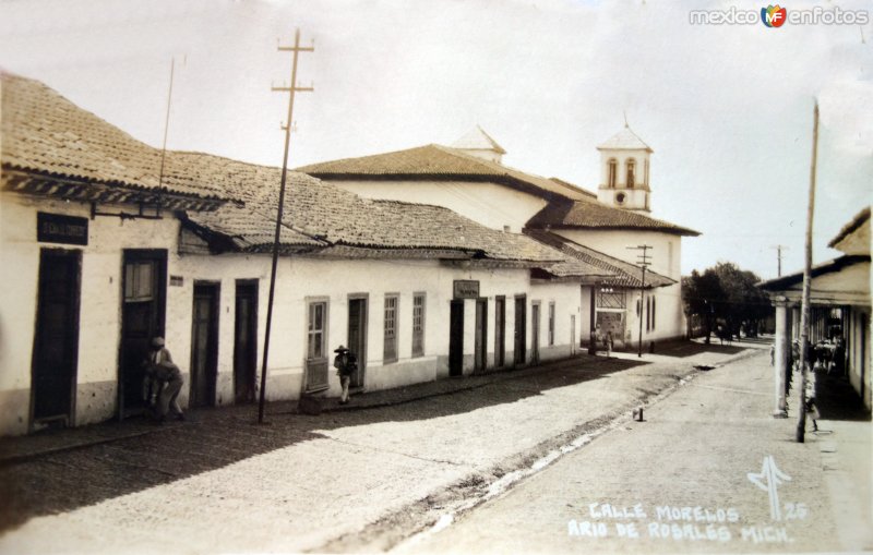 Fotos de Ario De Rosales, Michoacán: Calle Morelos.