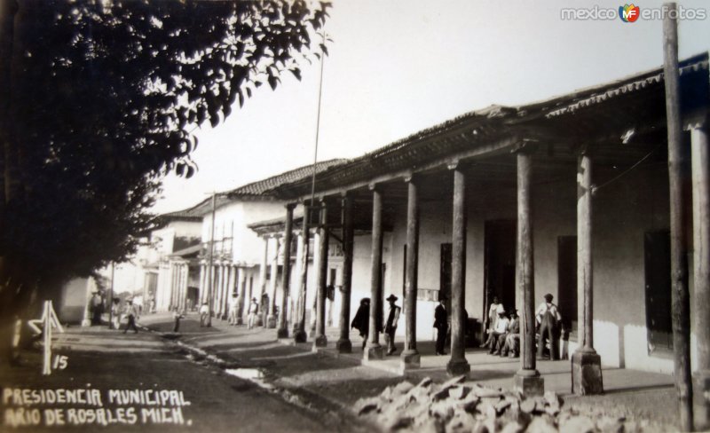 Fotos de Ario De Rosales, Michoacán: Presidencia Municipal.