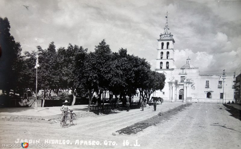 Fotos de Apaseo El Alto, Guanajuato: Jardin Hidalgo.