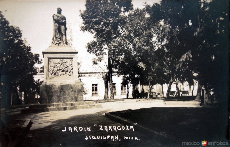 Fotos de Jiquilpan, Michoacán: Jardin Zaragoza.