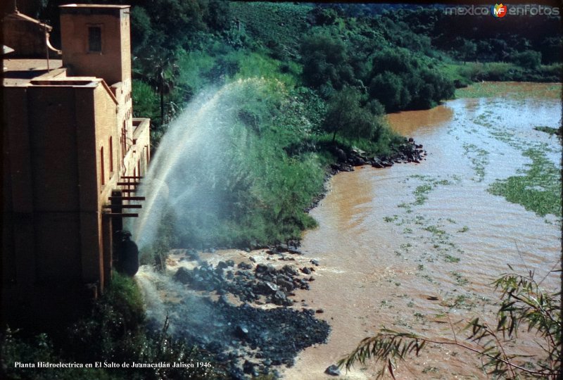 Fotos de Juanacatlán, Jalisco: Planta Hidroelectrica en El Salto de Juanacatlán Jalisco 1946