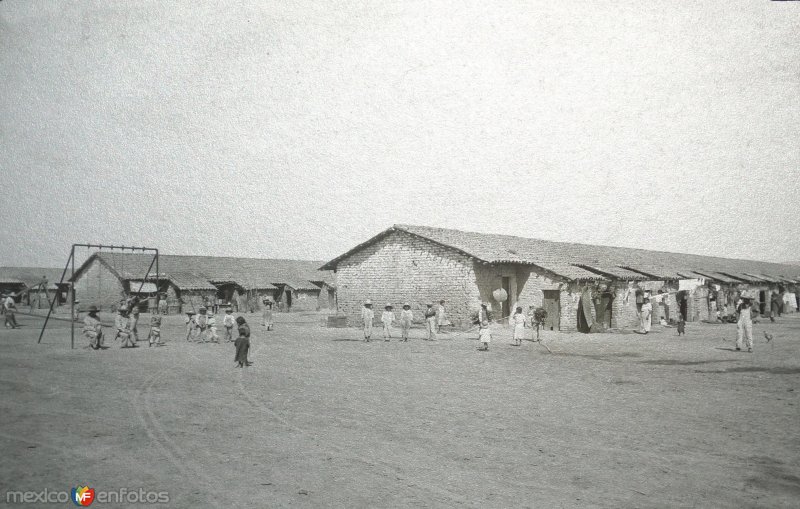 Fotos de San Mateo Atenco, México: Hacienda de el Rosario  ( Fechada en 1927 ).