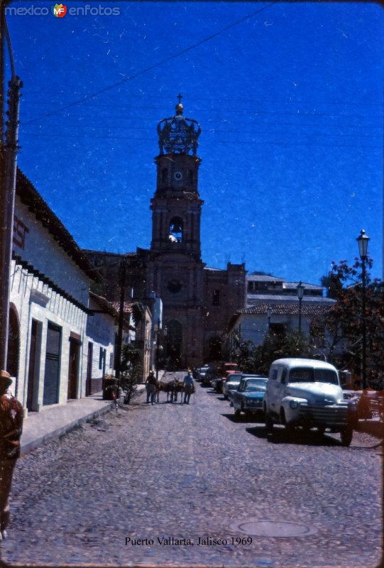 Fotos de Puerto Vallarta, Jalisco: La Iglesia de Puerto Vallarta, Jalisco 1969.