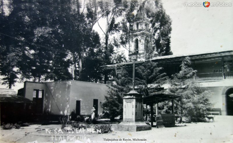 Fotos de Tlalpujahua De Rayón, Michoacán: Iglesia del Carmen en Tlalpujahua de Rayón, Michoacán.