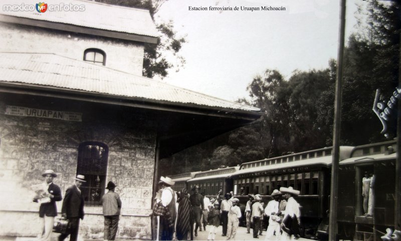 Fotos de Uruapan, Michoacán: Estacion ferroviaria de Uruapan Michoacán ( Circulada el 24 de Mayo de 1930 ).