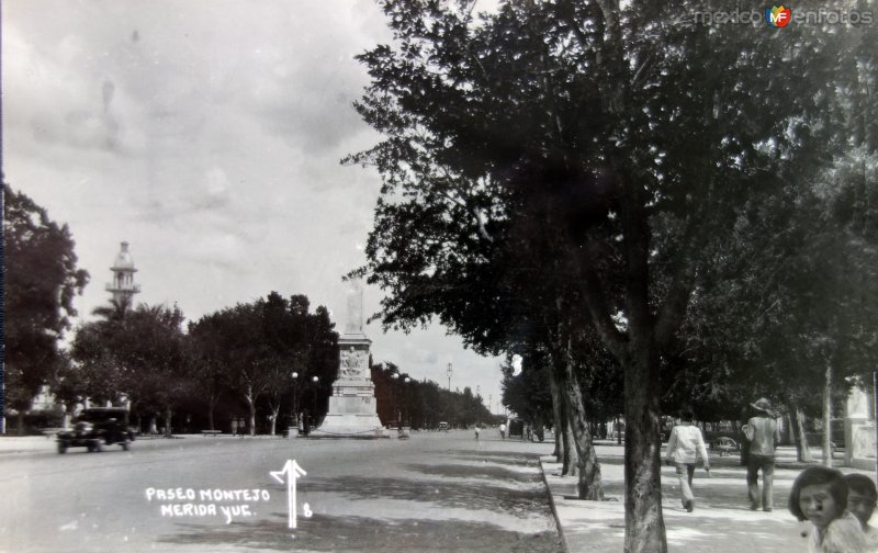 Fotos de Mérida, Yucatán: Paseo Montejo. ( Circulada el20 de Julio de 1941 ).