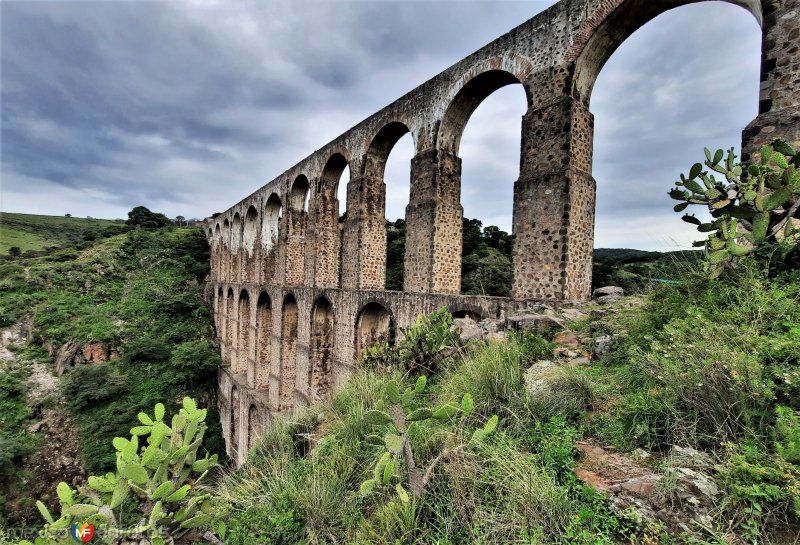 Fotos de Tepotzotlán, México: Arcos del Sitio