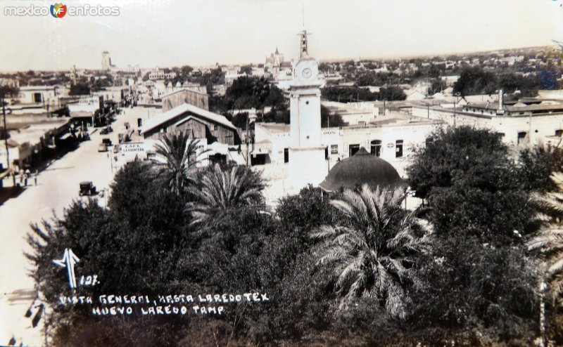 Fotos de Nuevo Laredo, Tamaulipas: Vista general hasta Laredo TX. ( Circulada el 3 de Abril de 1943 ).