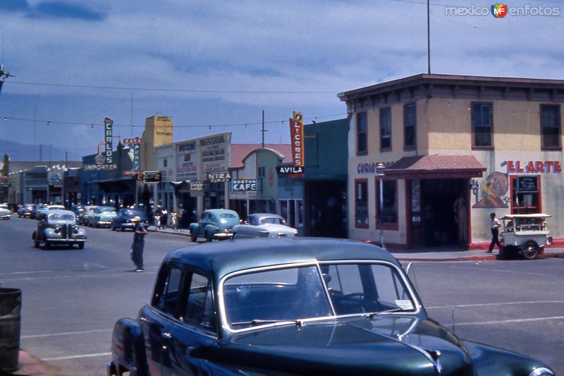 Fotos de Ensenada, Baja California: Zona comercial (1953)