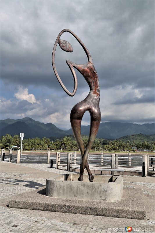 Fotos de San Blas, Nayarit: Escultura en el muelle de Matanchén