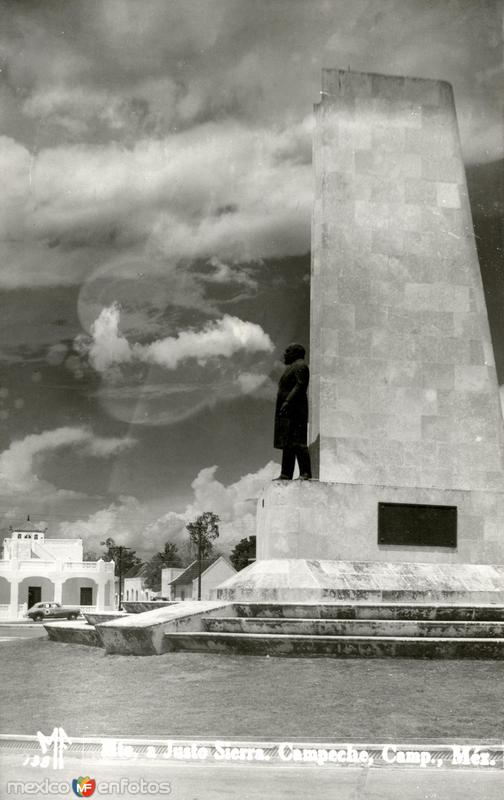 Fotos de Campeche, Campeche: Monumento a Justo Sierra