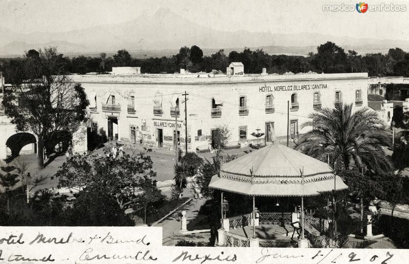 Fotos de Cuautla, Morelos: Hotel Morelos y kiosco de la plaza