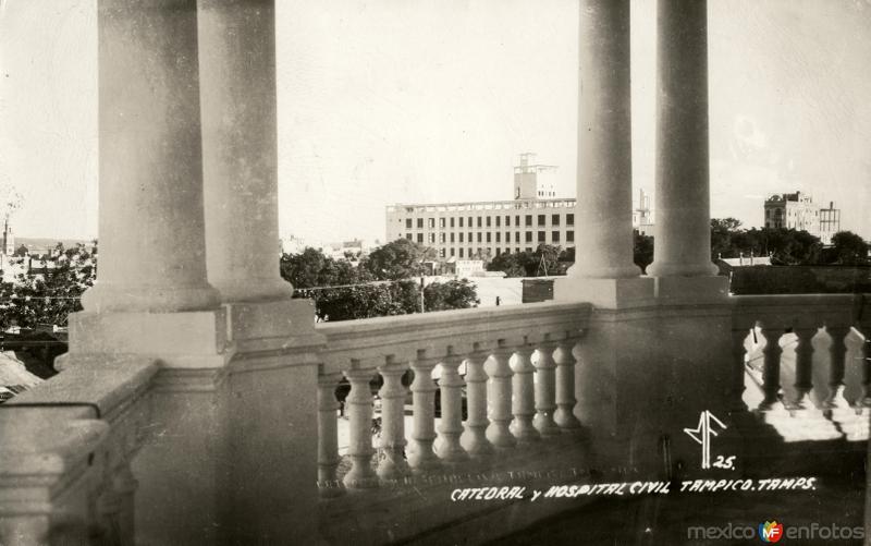 Fotos de Tampico, Tamaulipas: Vista del Hospital Civil desde la Catedral