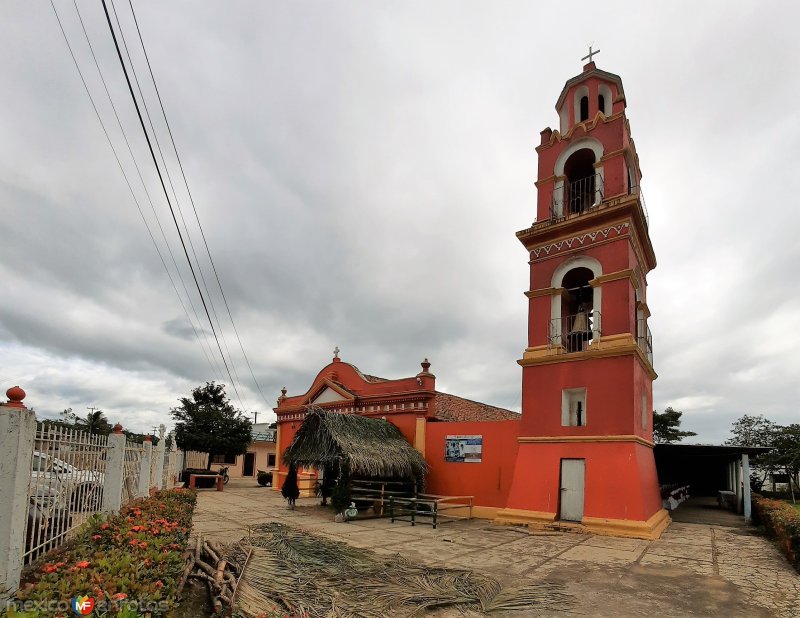 Fotos de Corral Nuevo, Veracruz: Parroquia de San Isidro Labrador