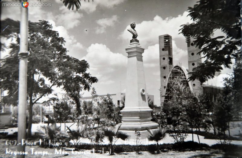 Fotos de Reynosa, Tamaulipas: Plaza Hidalgo y Monumento a Benito Juarez.