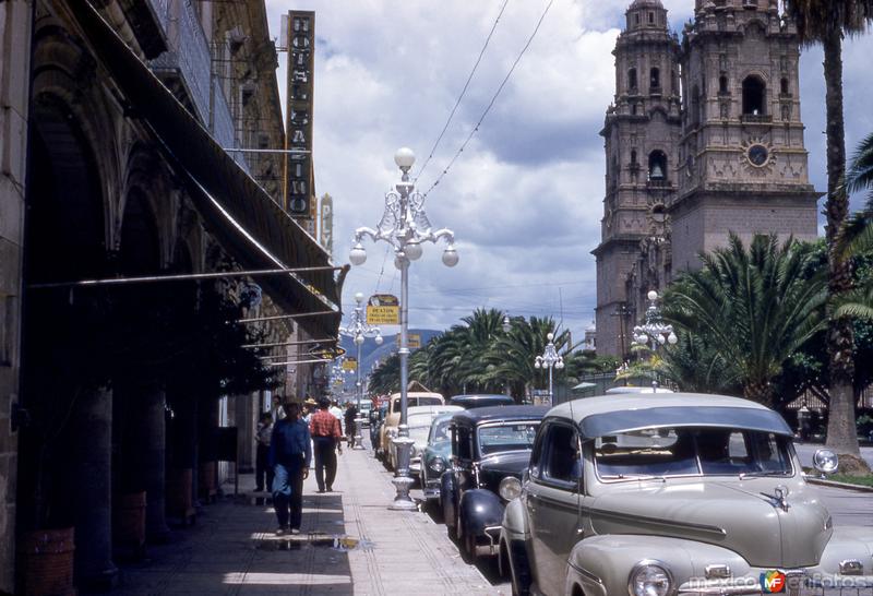 Fotos de Morelia, Michoacán: Calle Madero