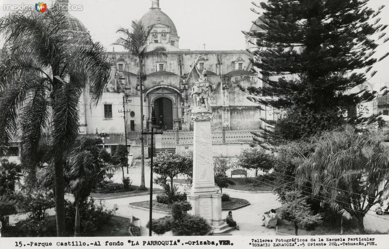 Fotos de Orizaba, Veracruz: Parque Castillo con la Parroquia