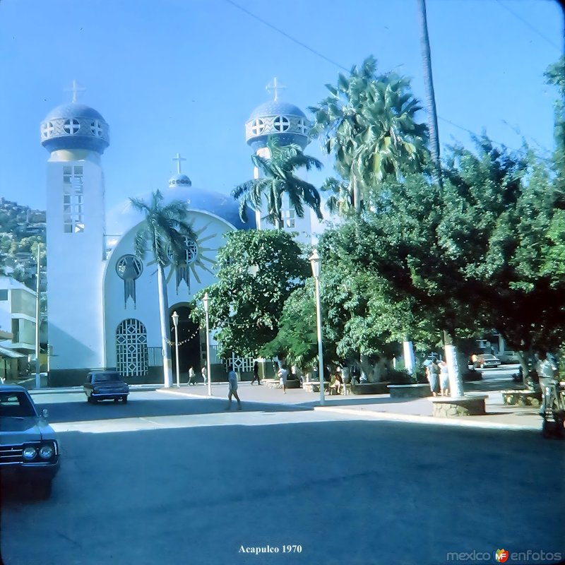 Fotos de Acapulco, Guerrero: La Iglesia 1970.